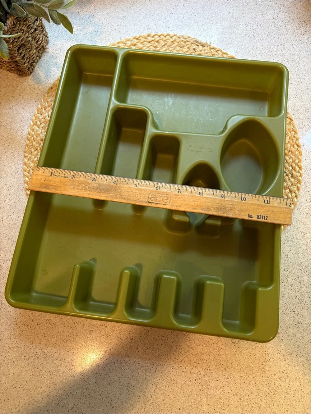 Vintage Avocado Green Rubbermaid Utensil Holder/Tray/Drawer Organizer